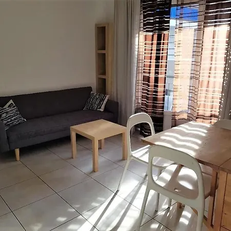 3 Pieces Centre Juan Les Pins Avec Parking Prive * 앙티브